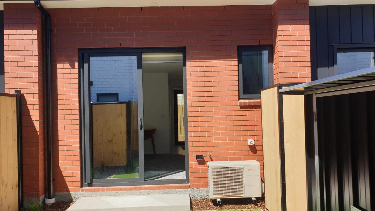 Modern Loft In Christchurch Cbd With Private Courtyard Exterior foto